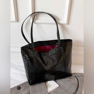 Sexy Large Tote Bag Crocodile Embossed Faux Leather Black Purse Burgundy inside
